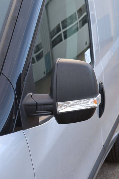 כלי רכב מסחרי עם לוח Opel Combo: תמונה 12