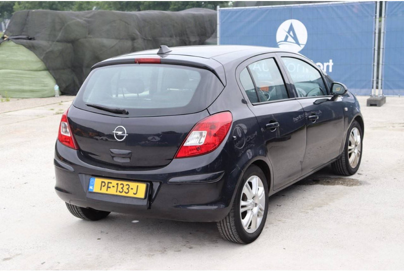 Opel Corsa - סדאן: תמונה 5 Opel Corsa - סדאן: תמונה 5