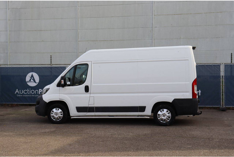 Peugeot Boxer - כלי רכב מסחרי עם לוח: תמונה 3 Peugeot Boxer - כלי רכב מסחרי עם לוח: תמונה 3