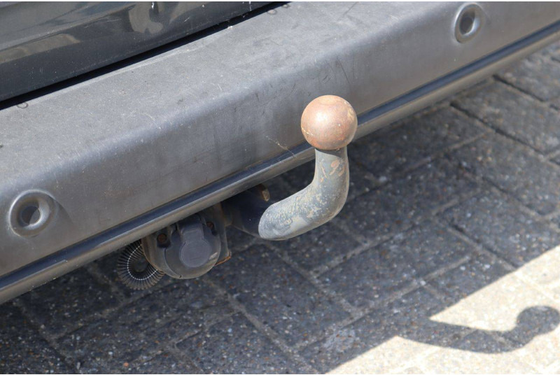 כלי רכב מסחרי עם לוח Peugeot Partner: תמונה 15