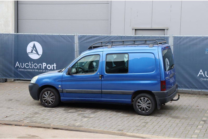 Peugeot Partner - כלי רכב מסחרי עם לוח: תמונה 3 Peugeot Partner - כלי רכב מסחרי עם לוח: תמונה 3