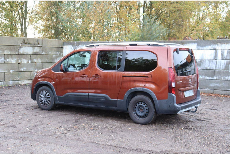 Peugeot Rifter - כלי רכב מסחרי עם לוח: תמונה 3 Peugeot Rifter - כלי רכב מסחרי עם לוח: תמונה 3