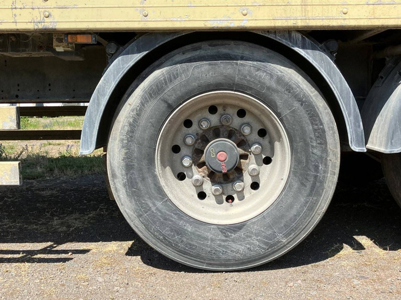 Reisch RSBS-3-13 - סמיטריילר בתיבה סגורה: תמונה 5 Reisch RSBS-3-13 - סמיטריילר בתיבה סגורה: תמונה 5