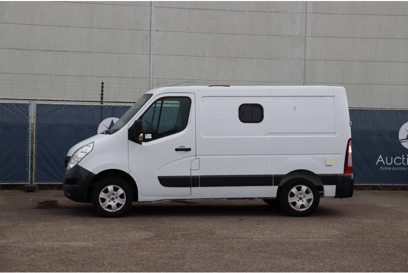 Renault Master - כלי רכב מסחרי עם לוח: תמונה 1 Renault Master - כלי רכב מסחרי עם לוח: תמונה 1