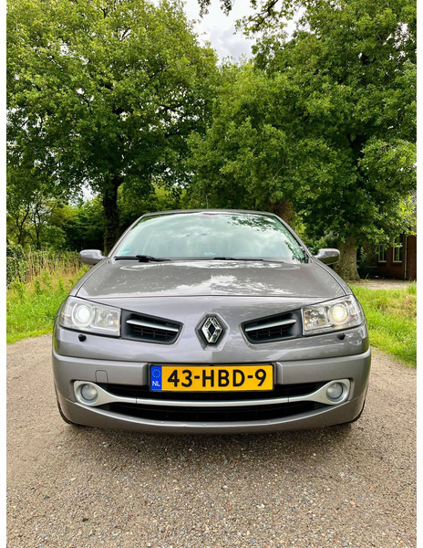 Renault Mégane II Business - סדאן: תמונה 2 Renault Mégane II Business - סדאן: תמונה 2