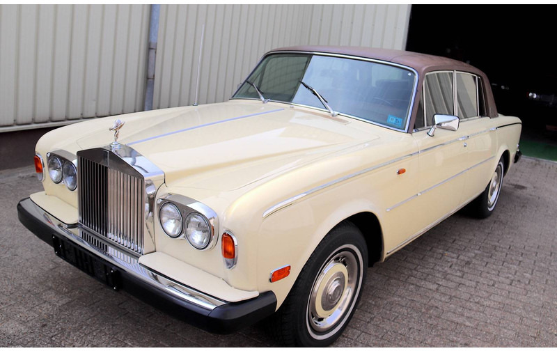 Rolls-Royce Silver Shadow II EverFlex - סדאן: תמונה 3 Rolls-Royce Silver Shadow II EverFlex - סדאן: תמונה 3