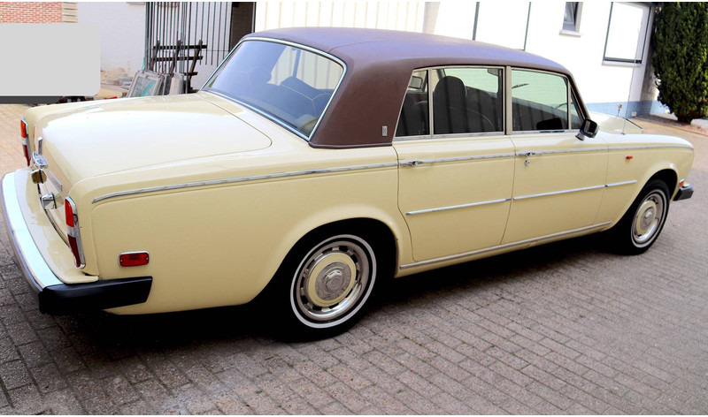 Rolls-Royce Silver Shadow II EverFlex - סדאן: תמונה 4 Rolls-Royce Silver Shadow II EverFlex - סדאן: תמונה 4