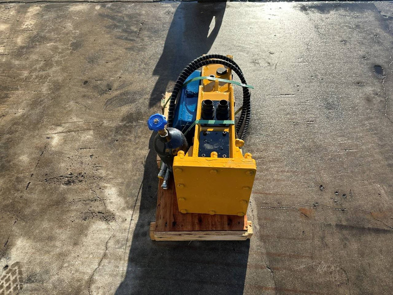SOLMEC HM-150 - פטיש הידרולי: תמונה 3 SOLMEC HM-150 - פטיש הידרולי: תמונה 3
