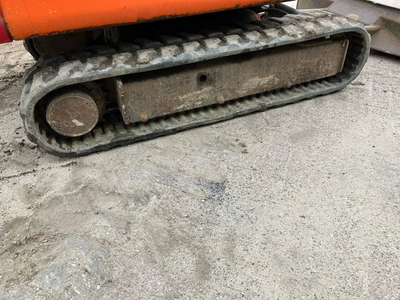 Schaeff HR 14 - מיני מחפר: תמונה 3 Schaeff HR 14 - מיני מחפר: תמונה 3