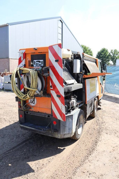 Schmidt MFH 2500 Typ:11 - מטאטא כבישים: תמונה 5 Schmidt MFH 2500 Typ:11 - מטאטא כבישים: תמונה 5