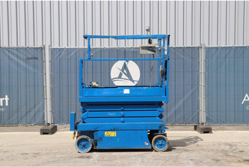 Skyjack SJ III-3219 - מעלית מספריים: תמונה 2 Skyjack SJ III-3219 - מעלית מספריים: תמונה 2