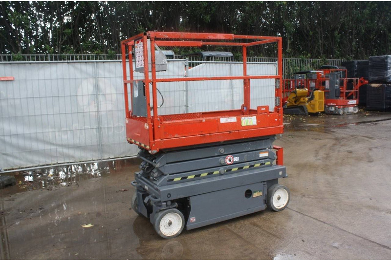 Skyjack SJ3219 - מעלית מספריים: תמונה 1 Skyjack SJ3219 - מעלית מספריים: תמונה 1