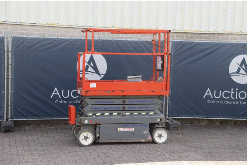 Skyjack SJIII 3219 - מעלית מספריים: תמונה 1 Skyjack SJIII 3219 - מעלית מספריים: תמונה 1