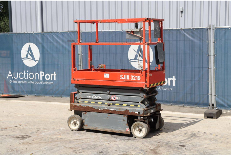 Skyjack SJIII 3219 - מעלית מספריים: תמונה 3 Skyjack SJIII 3219 - מעלית מספריים: תמונה 3