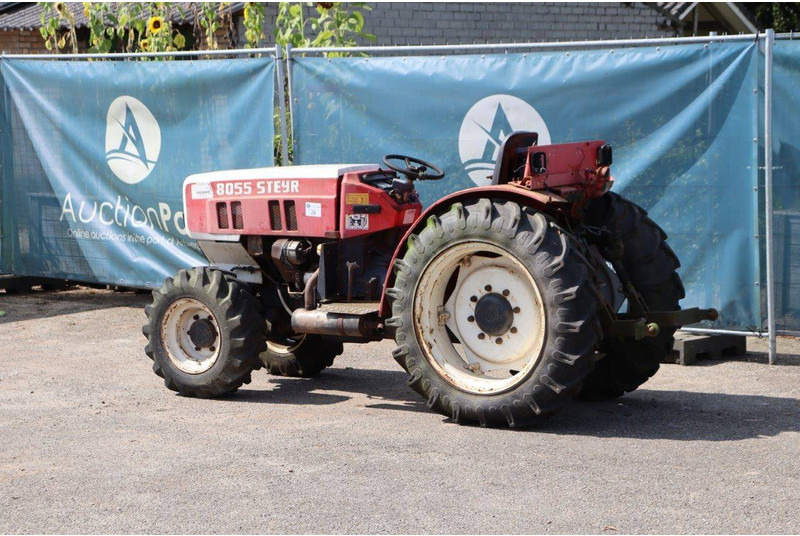 Steyr 8055 - טרקטור חקלאי: תמונה 3 Steyr 8055 - טרקטור חקלאי: תמונה 3