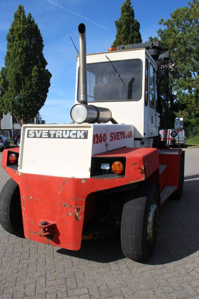 Svetruck 1260-30 - מלגזת סולר: תמונה 5 Svetruck 1260-30 - מלגזת סולר: תמונה 5