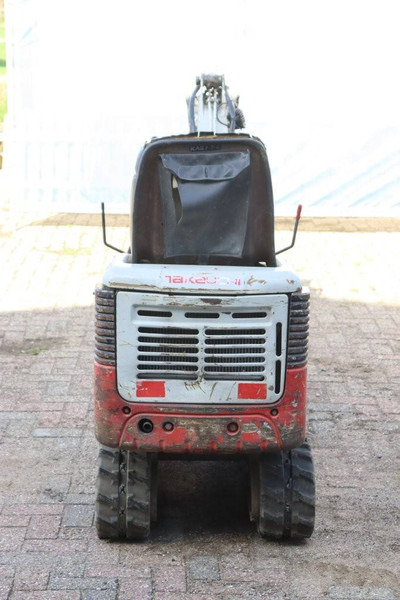 Takeuchi TB108 - מיני מחפר: תמונה 5 Takeuchi TB108 - מיני מחפר: תמונה 5