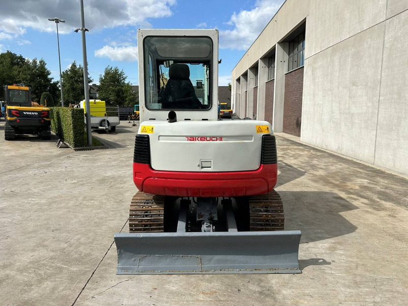 Takeuchi TB150C - מחפר סורק: תמונה 5 Takeuchi TB150C - מחפר סורק: תמונה 5