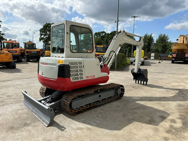 Takeuchi TB150C - מחפר סורק: תמונה 4 Takeuchi TB150C - מחפר סורק: תמונה 4