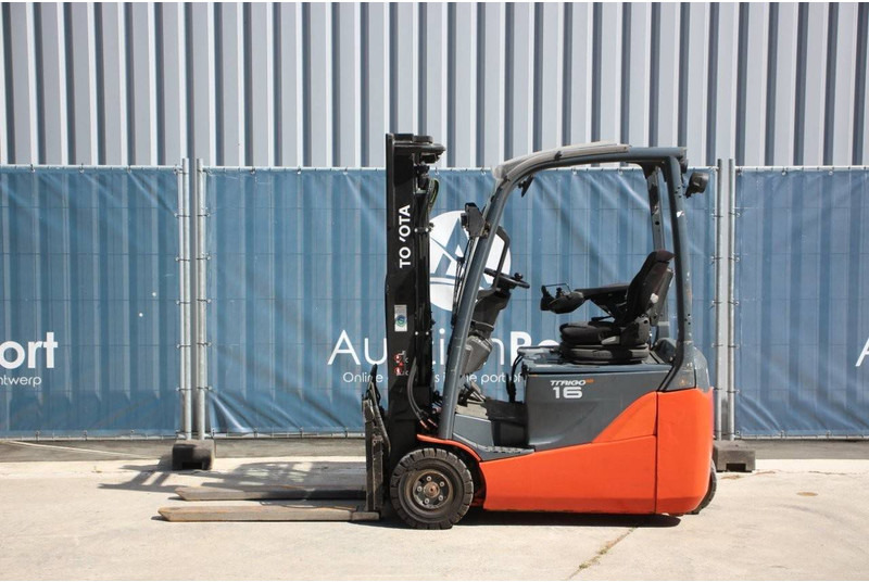 Toyota 8FBEK16T - מלגזה חשמלית: תמונה 2 Toyota 8FBEK16T - מלגזה חשמלית: תמונה 2