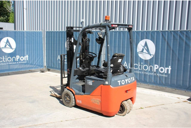 Toyota Traigo 15 - מלגזה חשמלית: תמונה 3 Toyota Traigo 15 - מלגזה חשמלית: תמונה 3