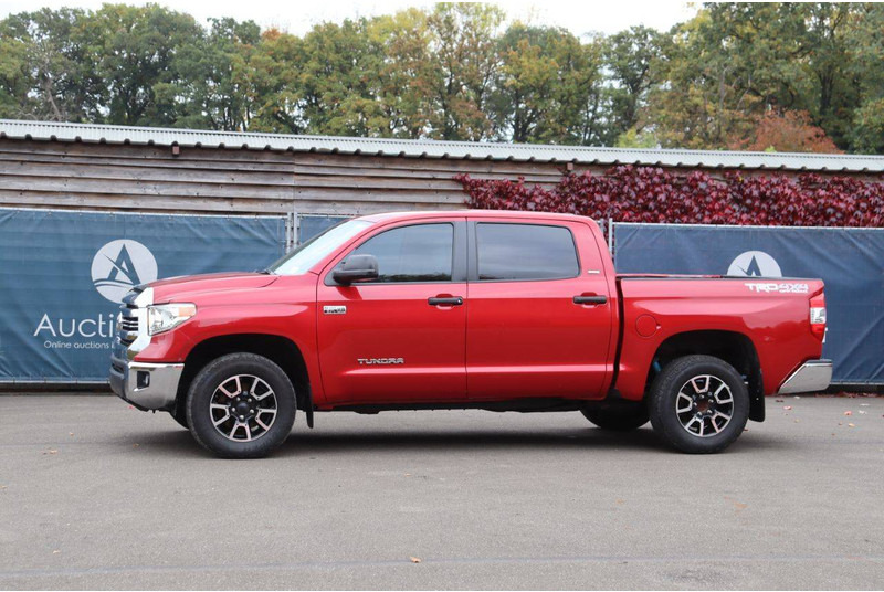 Toyota tundra SR5 - מכונית: תמונה 1 Toyota tundra SR5 - מכונית: תמונה 1