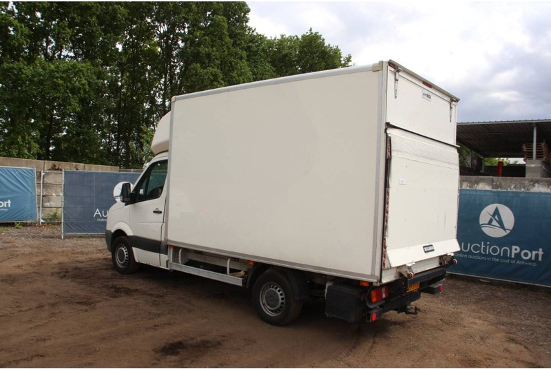 Volkswagen Crafter - כלי רכב מסחרי עם תיבה: תמונה 3 Volkswagen Crafter - כלי רכב מסחרי עם תיבה: תמונה 3