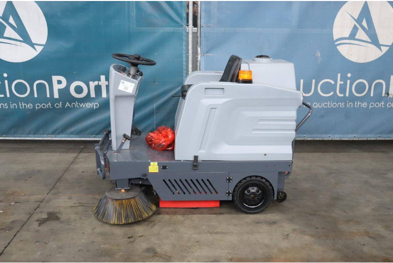 Westfield S1250 - מטאטא כבישים: תמונה 2 Westfield S1250 - מטאטא כבישים: תמונה 2