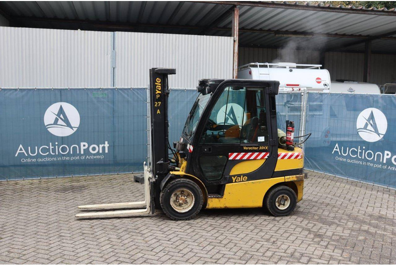 Yale GLP30VX - מלגזת LPG: תמונה 1 Yale GLP30VX - מלגזת LPG: תמונה 1
