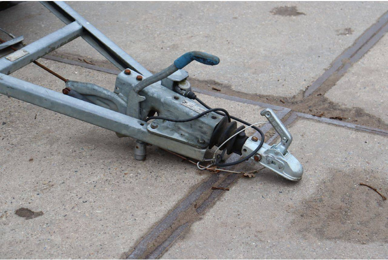 Kuiper ASS2 - קרון נגרר בתיבה סגורה: תמונה 5 Kuiper ASS2 - קרון נגרר בתיבה סגורה: תמונה 5