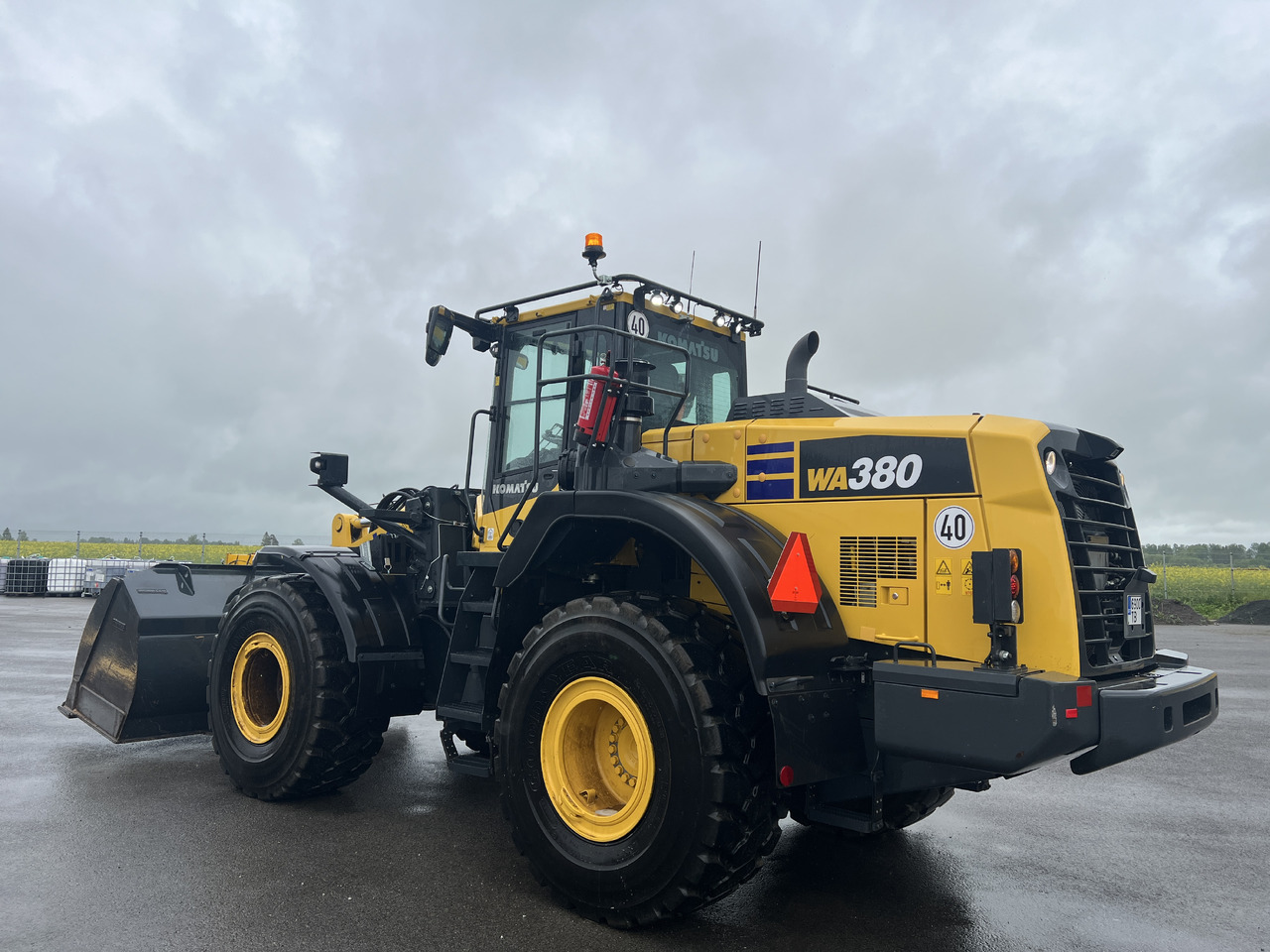 KOMATSU WA 380-8E0 - מעמיס גלגלים: תמונה 3 KOMATSU WA 380-8E0 - מעמיס גלגלים: תמונה 3