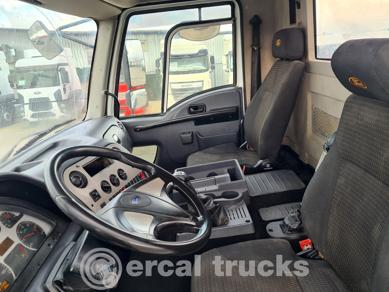 FORD Ford 2015 4136/ EURO 5 - AC-NEW ENGINE-CONCRETE MIXER - מזהיר: תמונה 4 FORD Ford 2015 4136/ EURO 5 - AC-NEW ENGINE-CONCRETE MIXER - מזהיר: תמונה 4