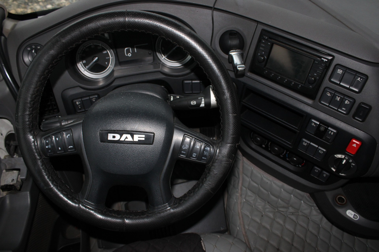 תא עבור משאית CABINA DAF XF106 SUPER SPACE CAB: תמונה 9