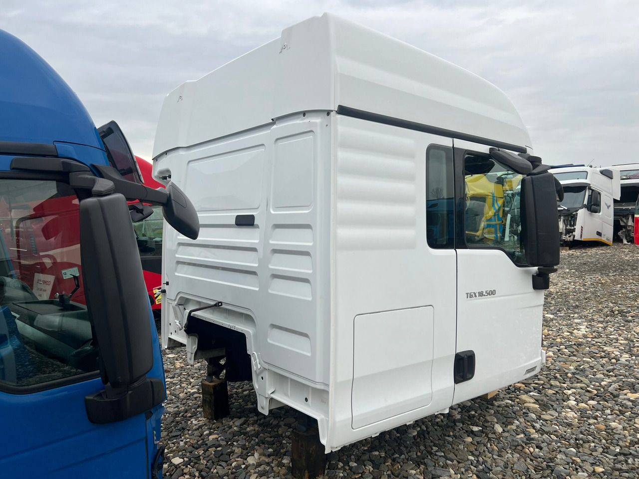 CABINA MAN TGX TG2 XLX - תא עבור משאית: תמונה 4 CABINA MAN TGX TG2 XLX - תא עבור משאית: תמונה 4