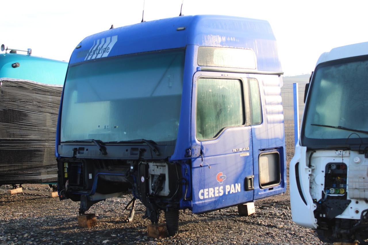 CABINA MAN TGX XXL - תא עבור משאית: תמונה 3 CABINA MAN TGX XXL - תא עבור משאית: תמונה 3