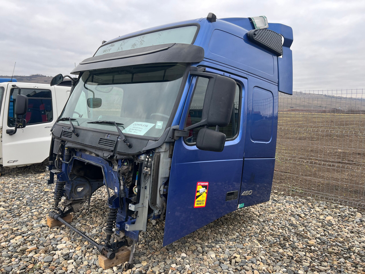 CABINA VOLVO FH13 GLOBETROTTER L2H2 - תא עבור משאית: תמונה 2 CABINA VOLVO FH13 GLOBETROTTER L2H2 - תא עבור משאית: תמונה 2