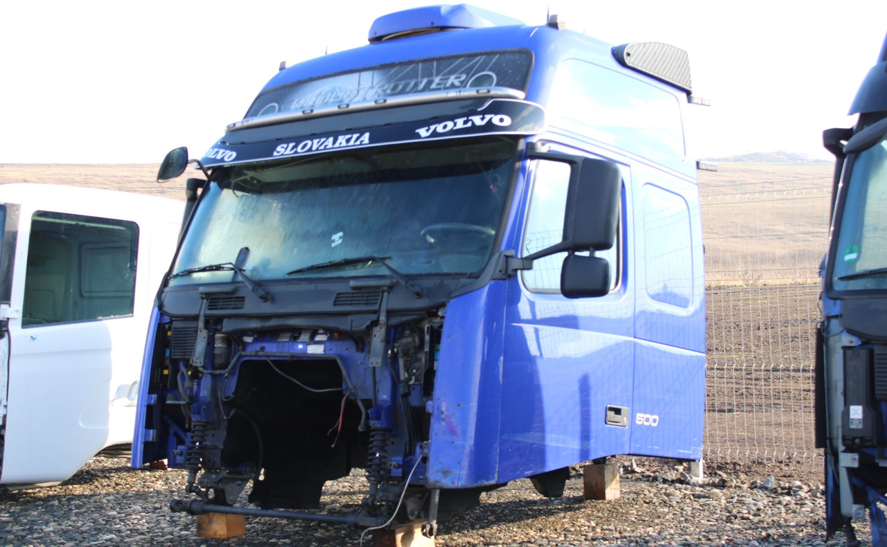 CABINA VOLVO FH13 GLOBETROTTER L2H3 - תא עבור משאית: תמונה 2 CABINA VOLVO FH13 GLOBETROTTER L2H3 - תא עבור משאית: תמונה 2
