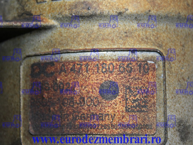 CARCASA POMPA APA + FILTRU ULEI MERCEDES ACTROS MP4 A4711806510 - משאבת נוזל קירור עבור משאית: תמונה 2 CARCASA POMPA APA + FILTRU ULEI MERCEDES ACTROS MP4 A4711806510 - משאבת נוזל קירור עבור משאית: תמונה 2