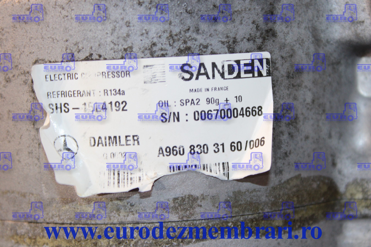 COMPRESOR CLIMA STATIONARE MERCEDES ACTROS MP4 A9608303160 - מדחס מזגן עבור משאית: תמונה 2 COMPRESOR CLIMA STATIONARE MERCEDES ACTROS MP4 A9608303160 - מדחס מזגן עבור משאית: תמונה 2