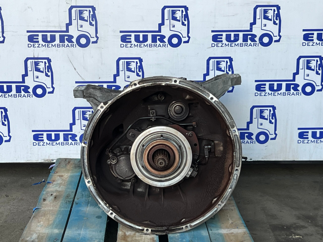 CUTIE DE VITEZE AUTOMATA FARA RETARDER MERCEDES ACTROS MP4 G211-12 - תיבת הילוכים עבור משאית: תמונה 2 CUTIE DE VITEZE AUTOMATA FARA RETARDER MERCEDES ACTROS MP4 G211-12 - תיבת הילוכים עבור משאית: תמונה 2