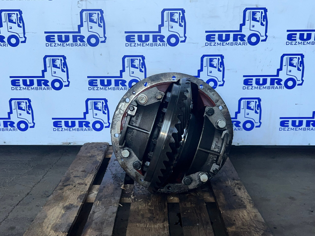 DIFERENTIAL VOLVO RSS1356 EV91 R-2,50 85013178, 20531043 - הילוך דיפרנציאלי עבור משאית: תמונה 2 DIFERENTIAL VOLVO RSS1356 EV91 R-2,50 85013178, 20531043 - הילוך דיפרנציאלי עבור משאית: תמונה 2