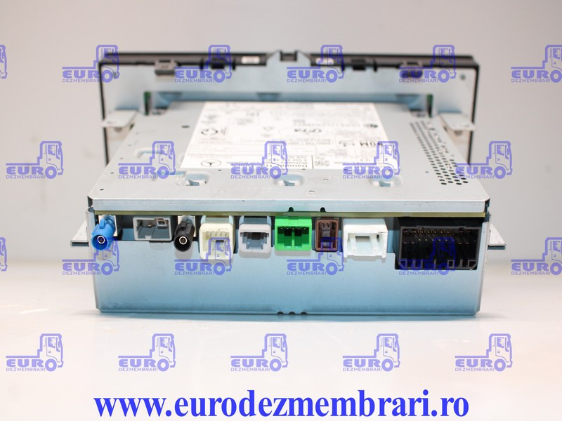 ELEMENT BORD UNITATE MULTIMEDIA MERCEDES ACTROS MP5 A0004469662 - לוח מחוונים עבור משאית: תמונה 3 ELEMENT BORD UNITATE MULTIMEDIA MERCEDES ACTROS MP5 A0004469662 - לוח מחוונים עבור משאית: תמונה 3