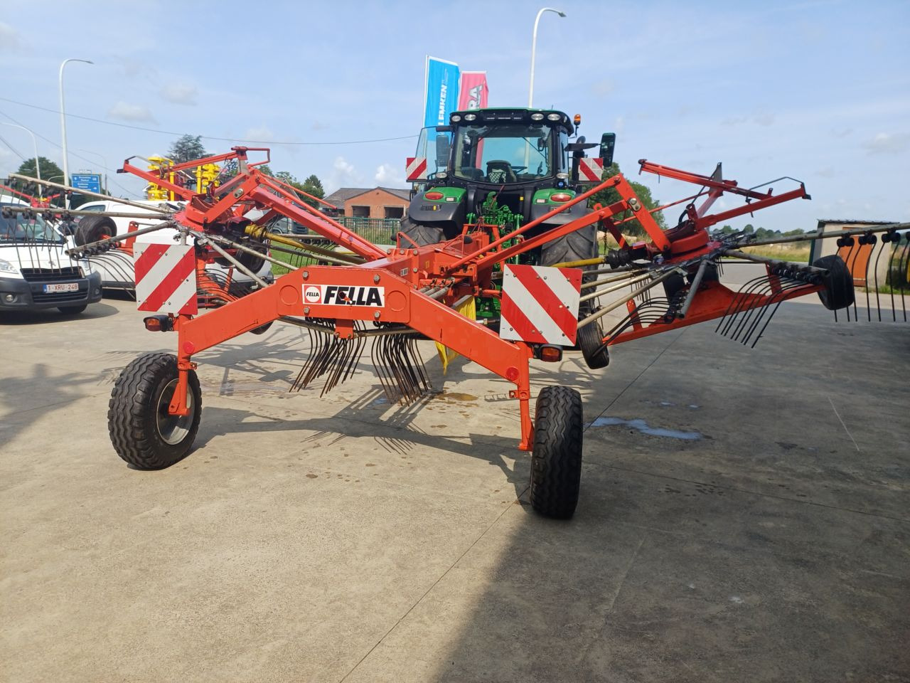 Fella TS800 - גורף/ מגרפה: תמונה 2 Fella TS800 - גורף/ מגרפה: תמונה 2