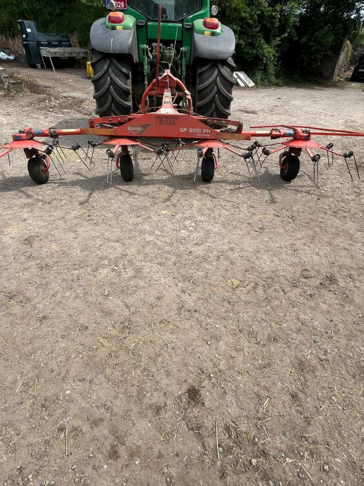 Kuhn GF5001MH - גורף/ מגרפה: תמונה 1 Kuhn GF5001MH - גורף/ מגרפה: תמונה 1