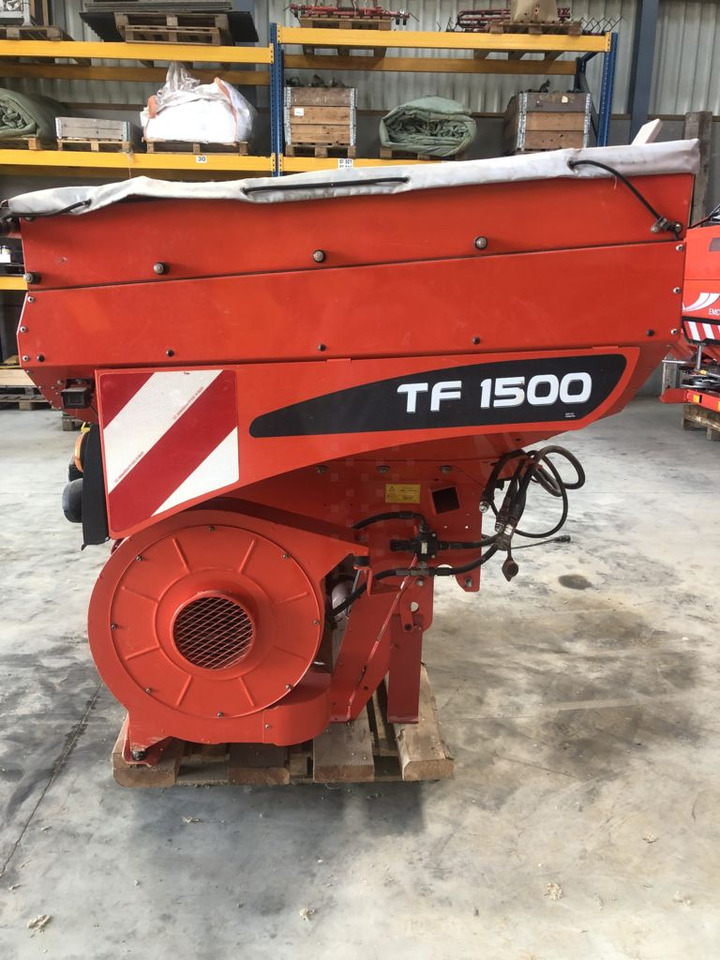מקדחת זריעה משולבת Kuhn VENTA TF1500 + Kuhn HR4004DR: תמונה 6
