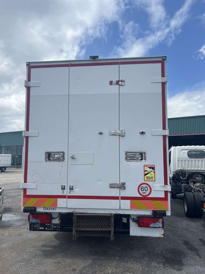 MAN TGL10.18 CAJA CERRADA O CHASIS - משאית תיבה: תמונה 5 MAN TGL10.18 CAJA CERRADA O CHASIS - משאית תיבה: תמונה 5