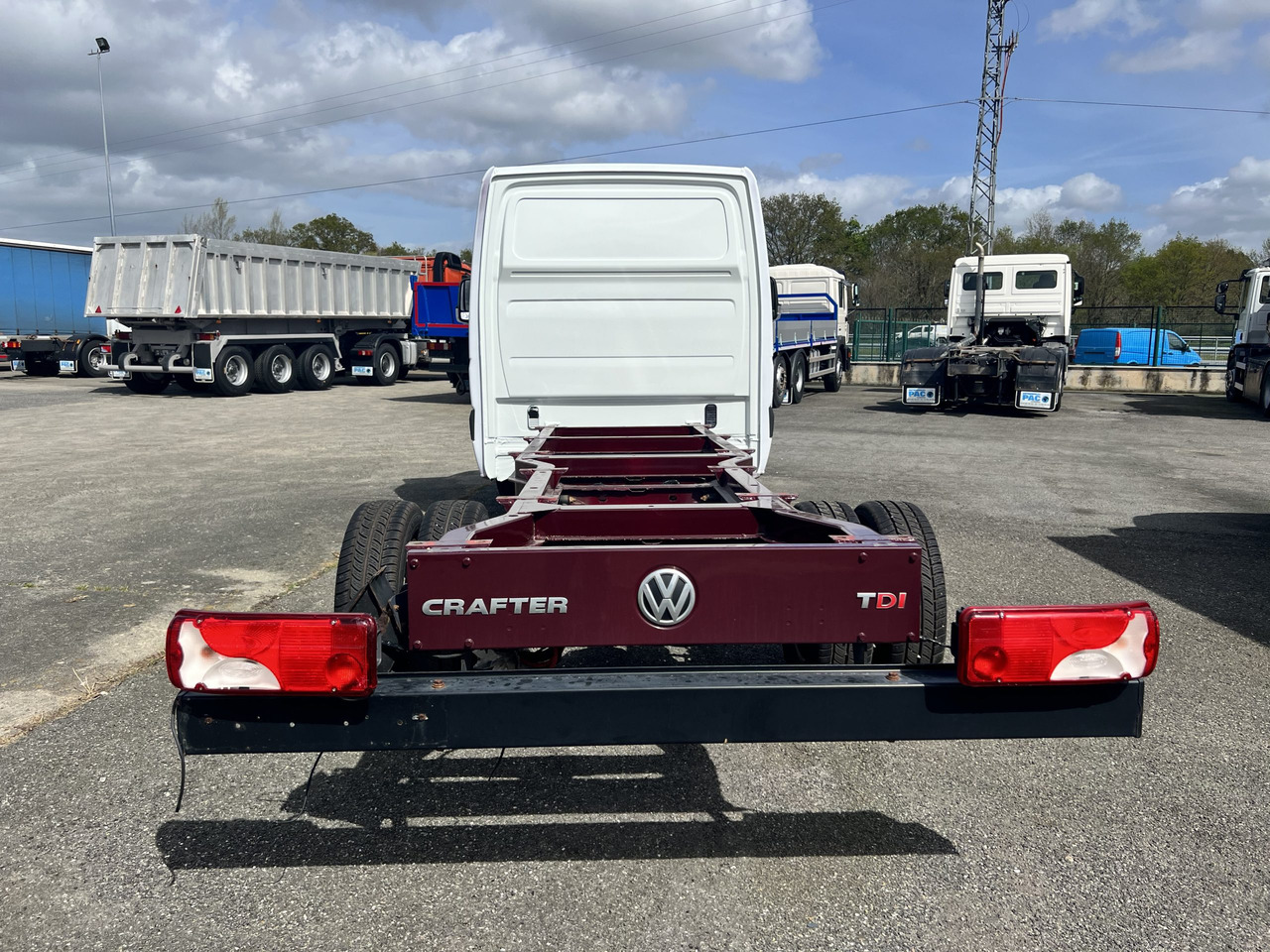 VOLKSWAGEN EN CHASIS - כלי רכב מסחרי: תמונה 4 VOLKSWAGEN EN CHASIS - כלי רכב מסחרי: תמונה 4