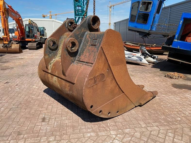 Liebherr Bucket 5 cubic meter - דלי עבור מכונת בנייה: תמונה 2 Liebherr Bucket 5 cubic meter - דלי עבור מכונת בנייה: תמונה 2