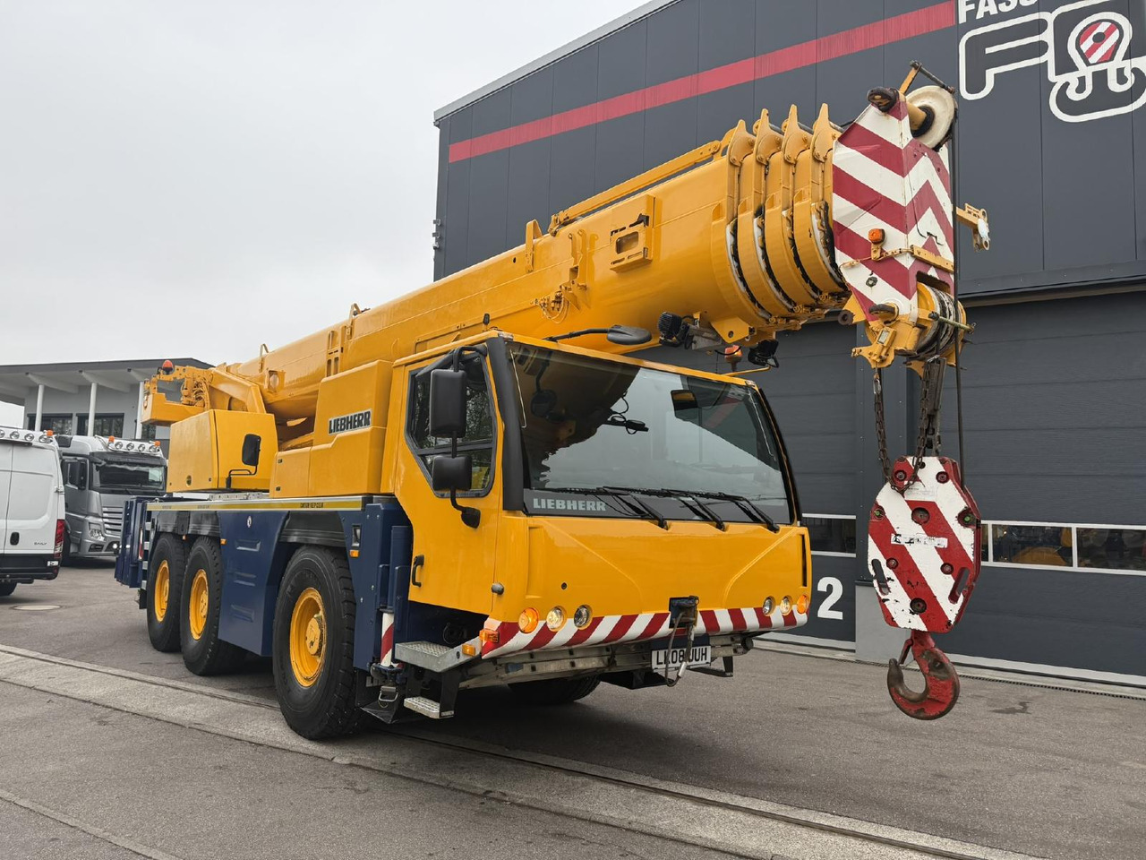 Liebherr LTM 1055-3.2 (08 - 084 745) | 6 x 6 - עגורן נייד: תמונה 1 Liebherr LTM 1055-3.2 (08 - 084 745) | 6 x 6 - עגורן נייד: תמונה 1