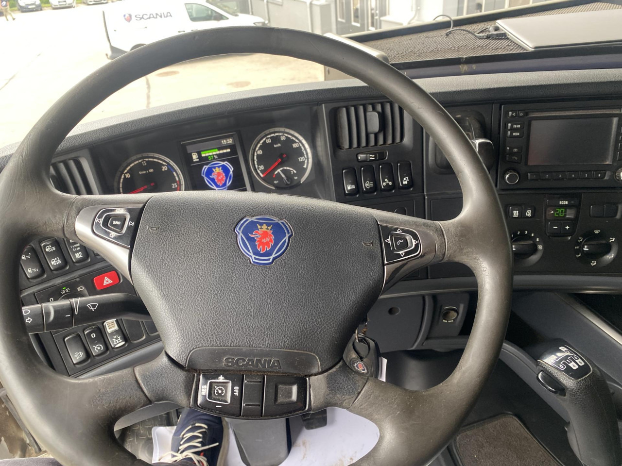 SCANIA R 450 CB6x4HHA - משאית עם שלדת תא: תמונה 3 SCANIA R 450 CB6x4HHA - משאית עם שלדת תא: תמונה 3